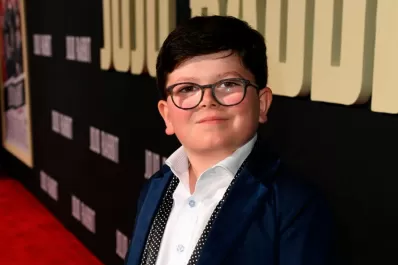 Archie Yates será el protagonista de la nueva versión de Mi Pobre Angelito