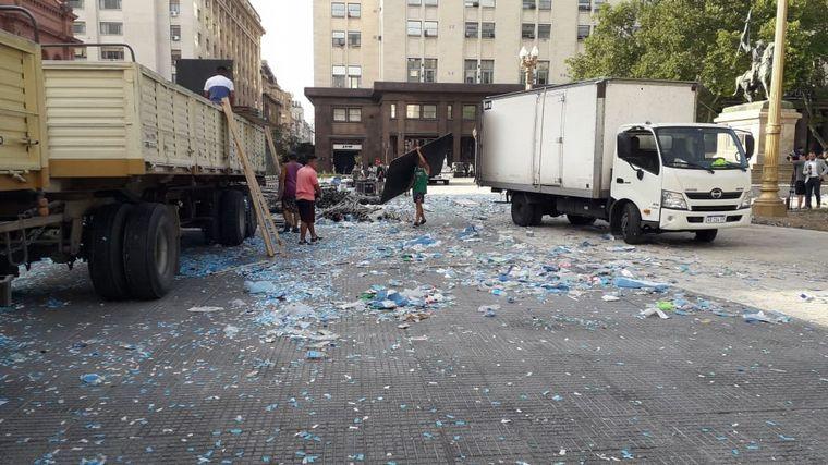 Así quedó la Plaza de Mayo luego de la asunción de Alberto Fernández