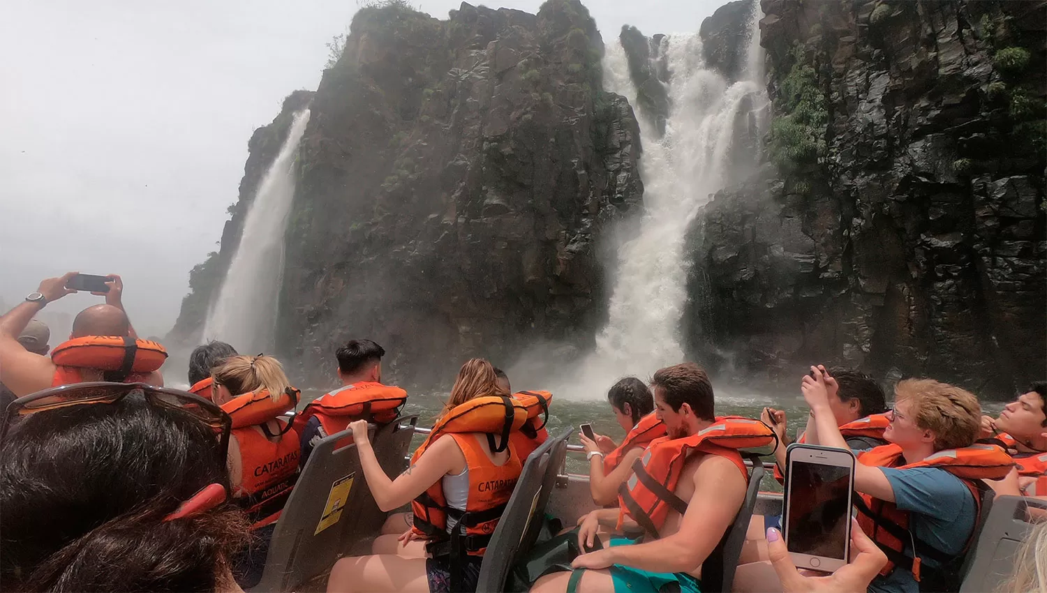 Iguazú cierra el año con récord de visitantes: más de 1,6 millón de turistas