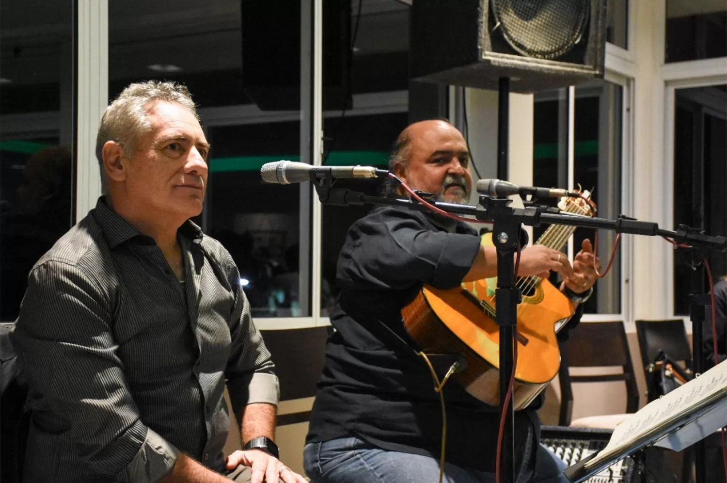 Folclore: de recorrida por las peñas