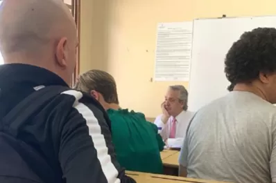 Alberto Fernández dejó la Casa Rosada por un rato para tomar examen en la UBA