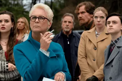 Crítica de cine: Entre navajas y secretos