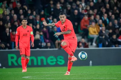 París está de fiesta, con Paredes e Icardi como goleadores de PSG
