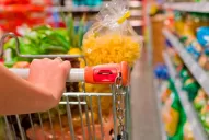 La canasta básica se encareció más de 49% en el último año