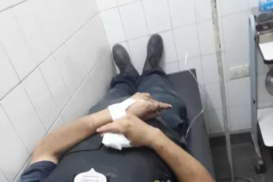 Se apoderaron del arma de un policía y le dispararon: “¡matalo al milico!”