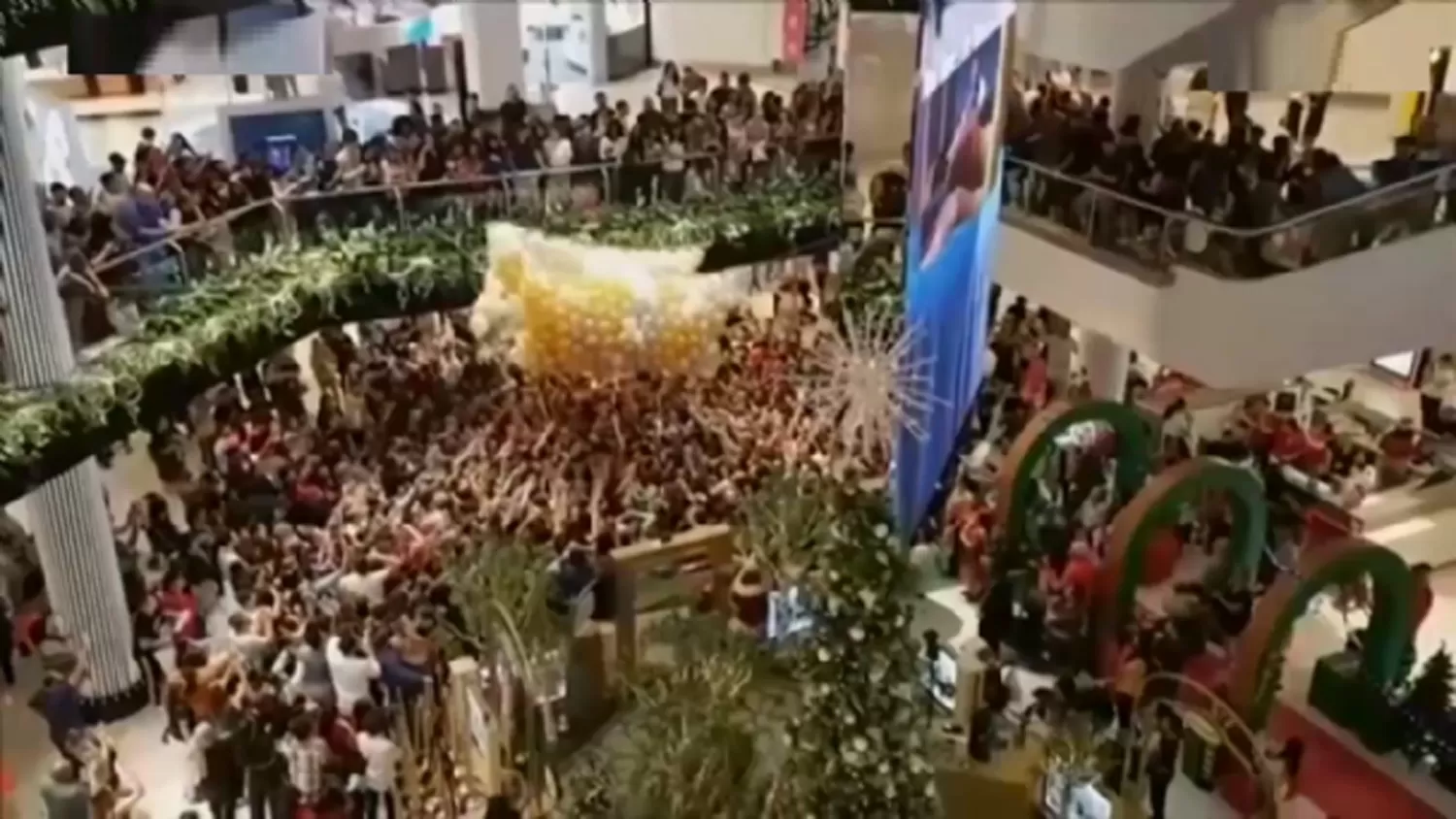 Varios heridos por una estampida humana durante un reparto de regalos