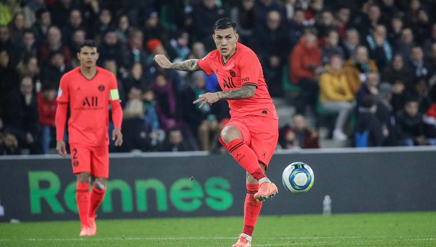 Paredes ya estuvo en el fútbol italiano. Jugó para Chievo Verona, Roma y Empoli. (FOTO TOMADA DE TWITTER @PSG_espanol)