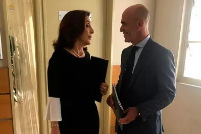 Gustavo Arribas y Silvia Majdalani, a indagatoria por presunto espionaje a Cristina Kirchner