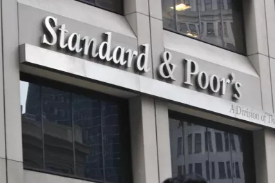 S&P mejora la calificación de la deuda argentina