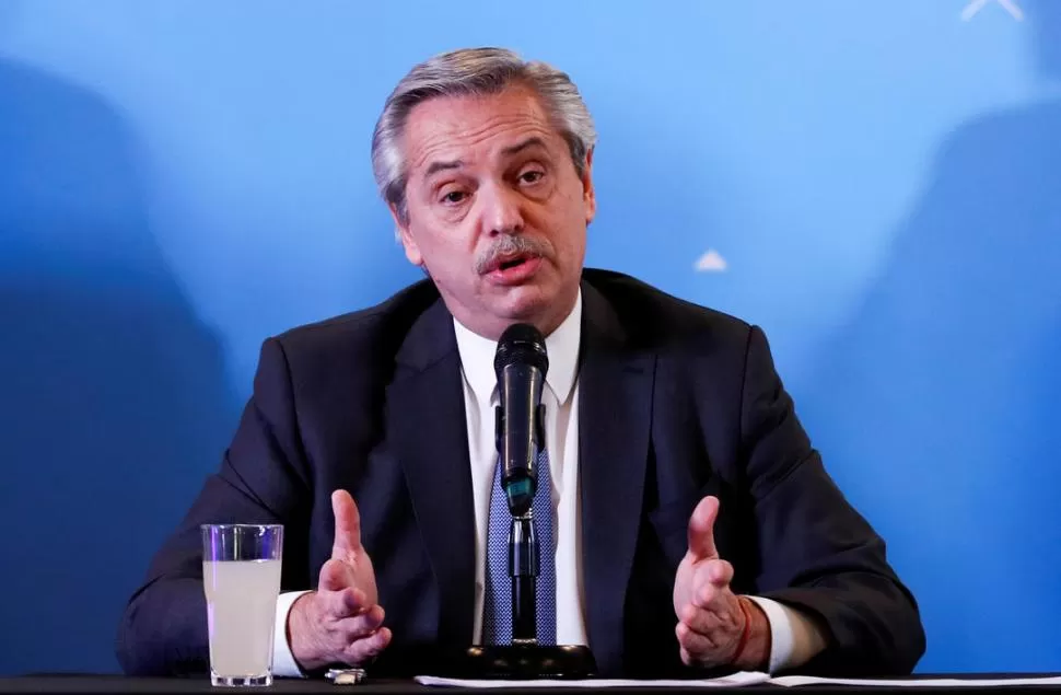 PARITARIAS. Fernández solicitó que “no hagan pedidos desmedidos”. REUTERS