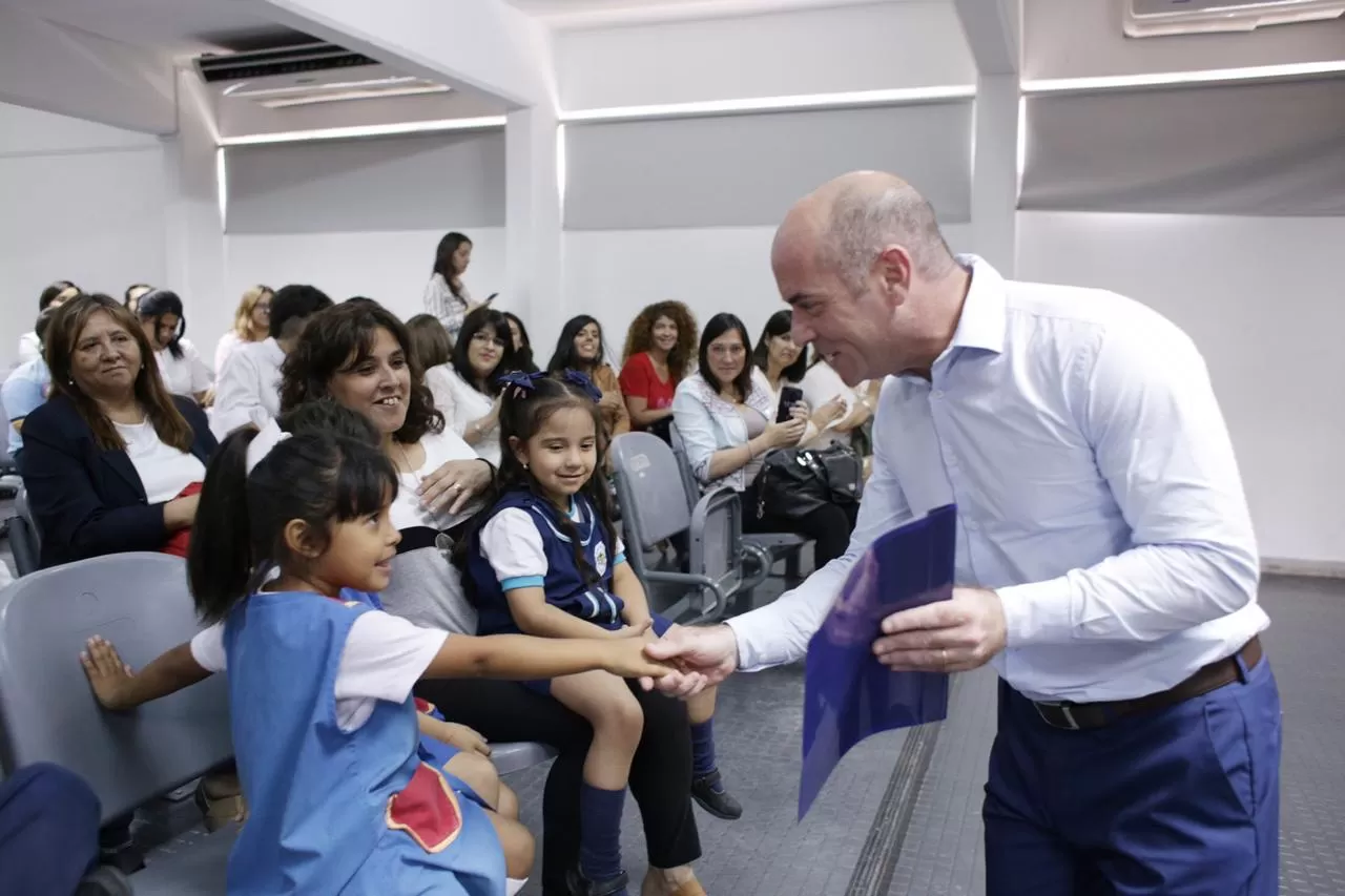 Lichtmajer, durante la presentación del plan de lectura. 