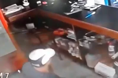 Entró a robar en un conocido bar de Yerba Buena y quedó filmado en un video