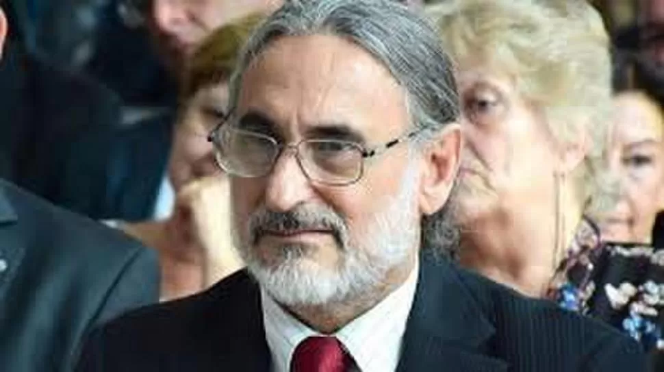 El ministro de Agricultura, Luis Basterra.