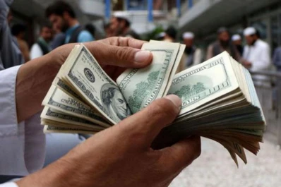Las estrategias de los tucumanos que están en el exterior para evitar el recargo