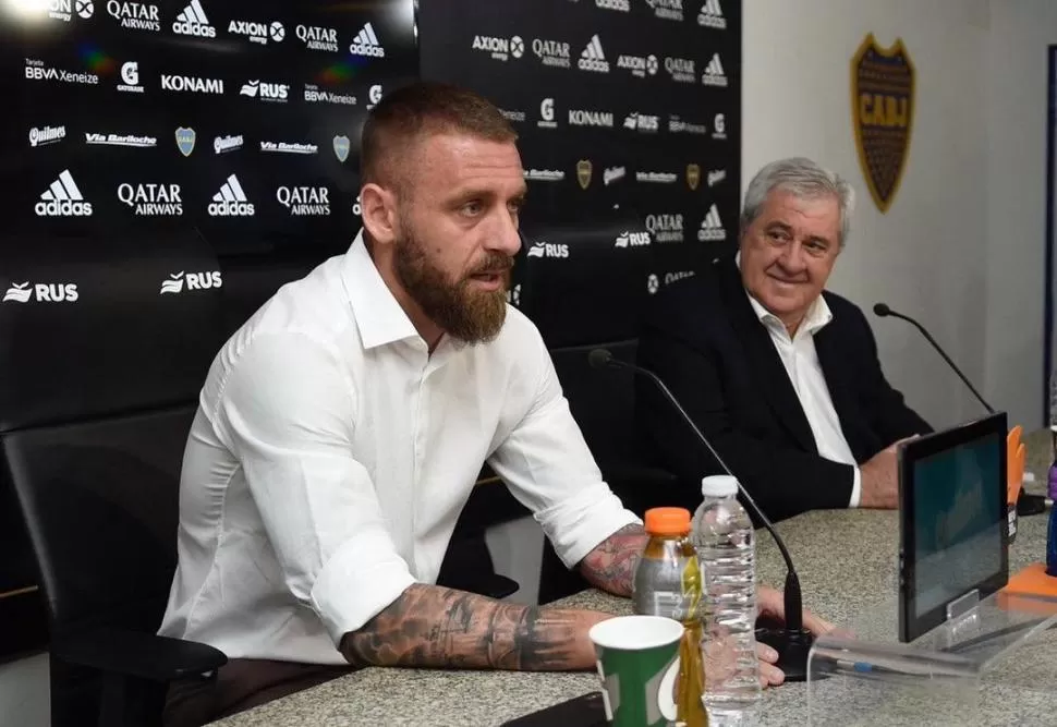 REPRESENTANTE “XENEIZE”. Ameal anunció que De Rossi será embajador de Boca en Europa. El presidente intentó convencerlo para que se quedara pero no pudo. prensa cabj