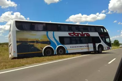 Tras una seguidilla de accidentes, el Gobierno advirtió que revisará los ómnibus de dos pisos