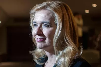 Elías de Pérez se la pasa hablando de moral, pero con este tema desnudó que es una hipócrita