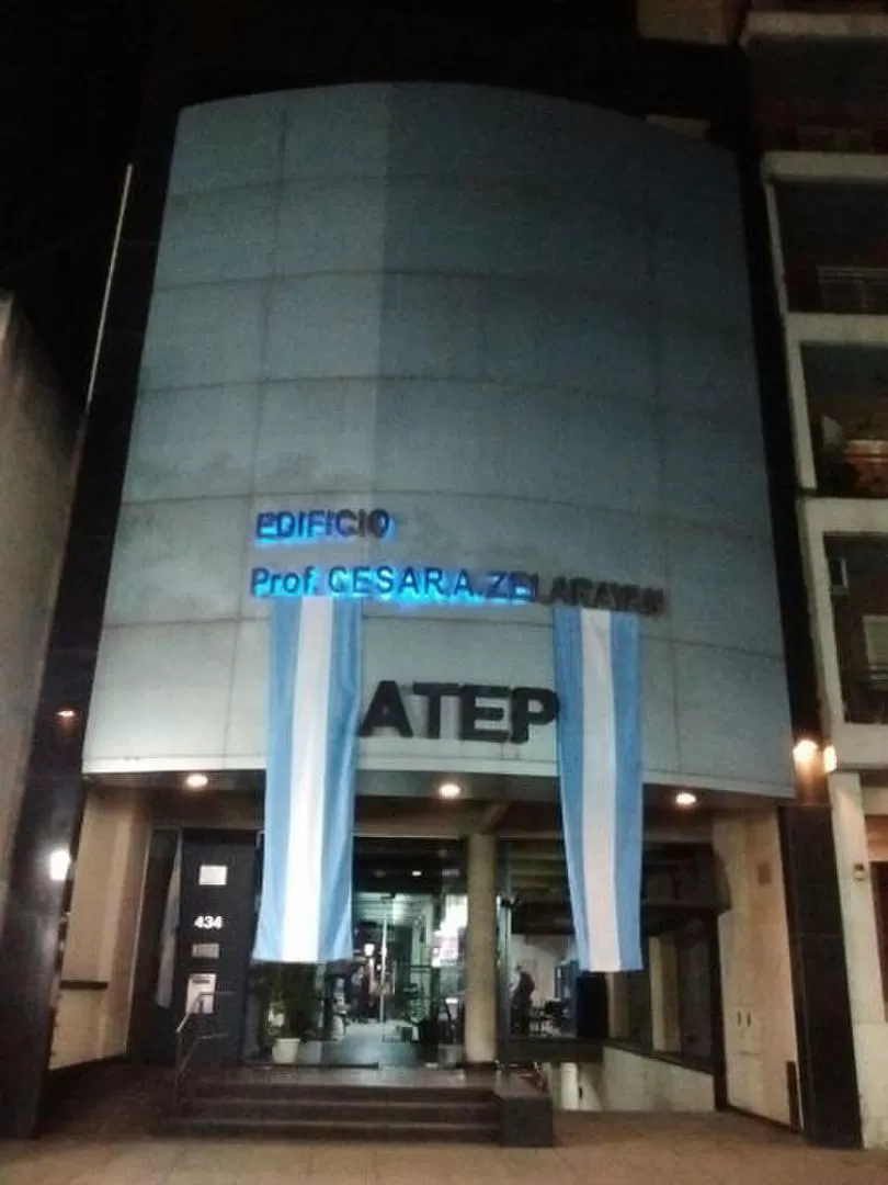 SEDE. El edificio de San Lorenzo al 400 donde funciona la agremiación. atep