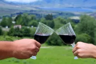 Valles: descansar entre la naturaleza, el vino y la cultura