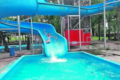 La Rinconada, toboganes acuáticos: un gran lugar para pasar el día en familia o con amigos