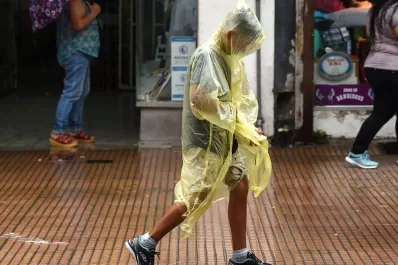 Las lluvias llegarían con un alivio para los tucumanos: descendería la temperatura