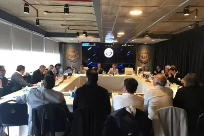 A pedir de Atlético, el fútbol volvería el 24