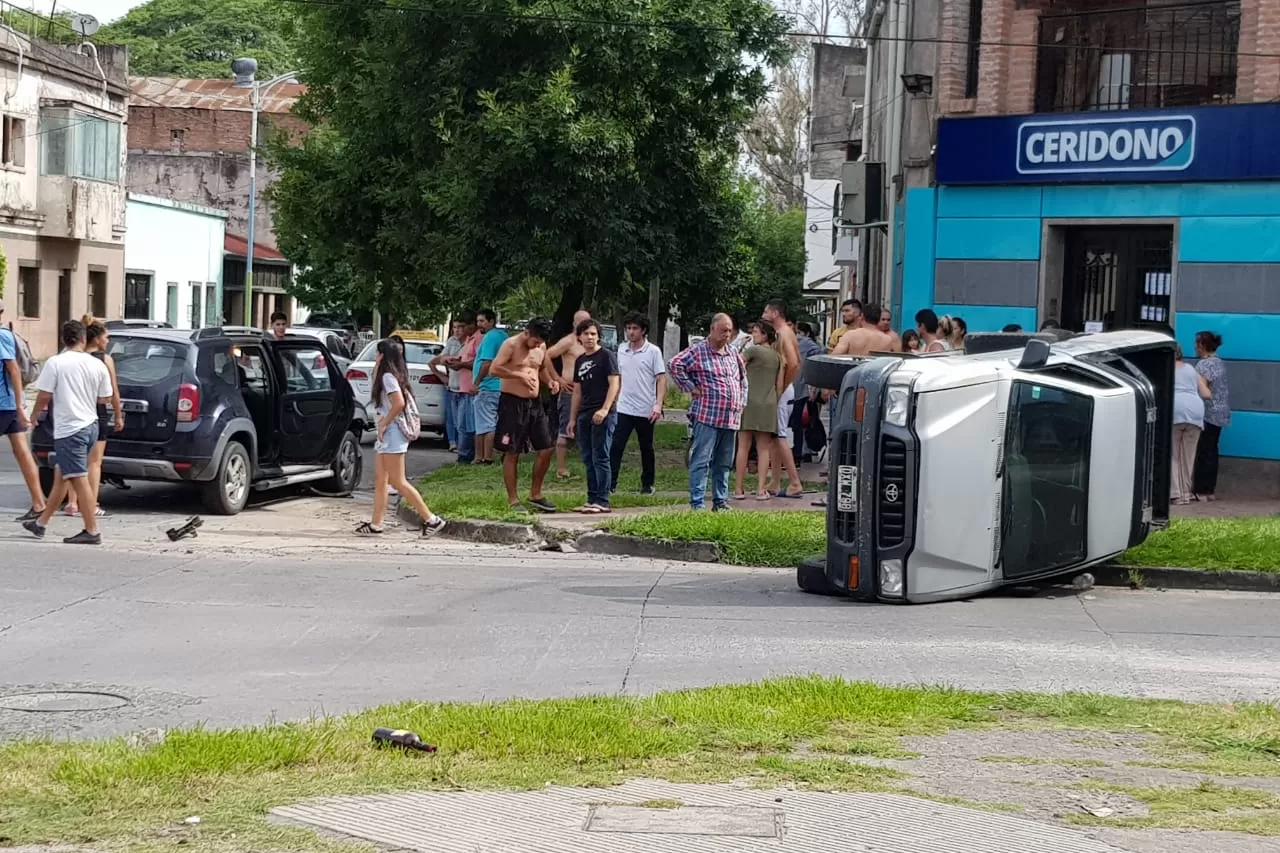 Impresionante accidente en Villa Luján