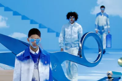 Semana de la Moda: propuestas sin género copan la pasarela de París