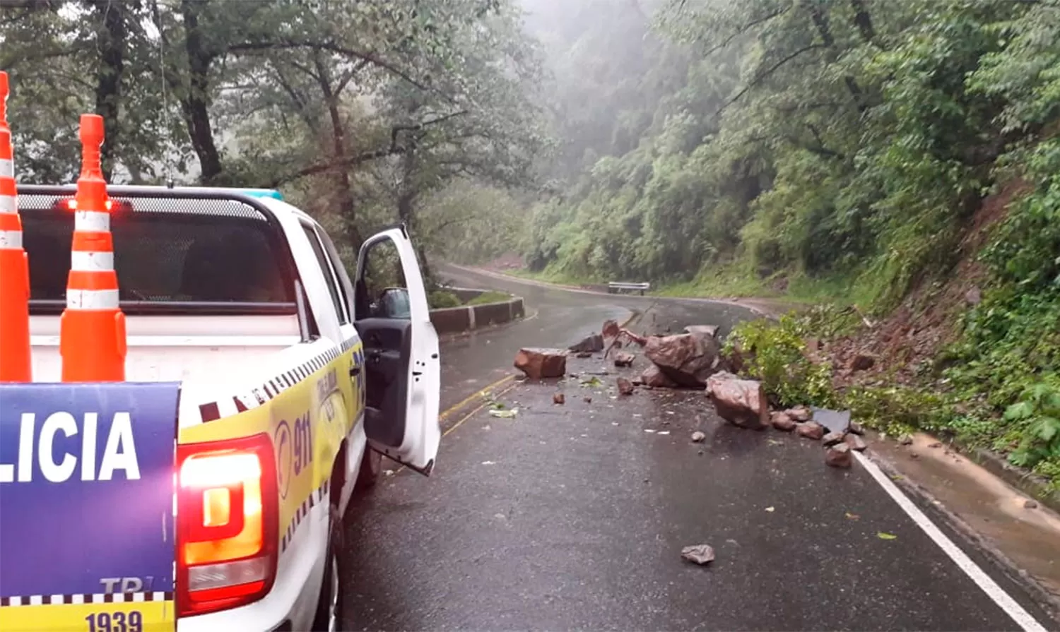 RUTA 307. El tránsito estuvo cortado durante todo el día.