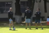 Con la ayuda de un video, Zielinski maneja cuadro por cuadro al Decano