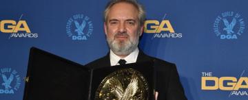 Sam Mendes se lleva el premio a mejor director por 1917 y queda a un paso del Oscar