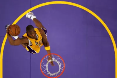 Paulo Coelho destruirá el borrador que escribía con Kobe Bryant: este libro perdió la razón de existir