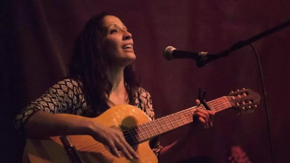 EN LA HOSTERÍA DE TAFÍ VIEJO. Nancy Pedro cantará temas de Yupanqui. 