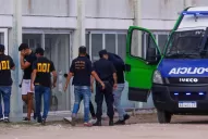 Aseguran que en un video, los rugbistas “festejan y se abrazan” tras el crimen