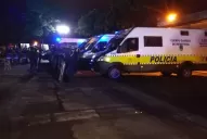 Un centenar de policías realizaron allanamientos en El Sifón y en La Bombilla por el homicidio de Claudio Acevedo