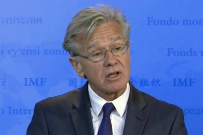 Luego de nuevos hisopados, el FMI informó que el funcionario de la misión no tiene covid-19