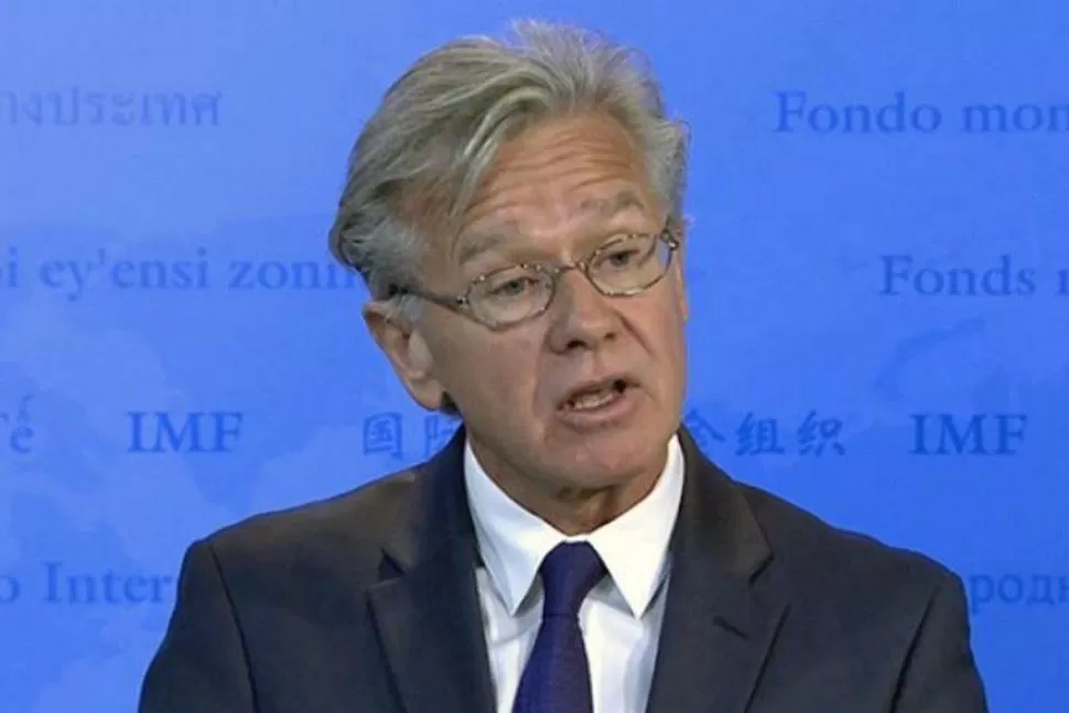 EL VOCERO DEL FONDO. Gerry Rice fue el que confirmó la información a la prensa. REUTERS 