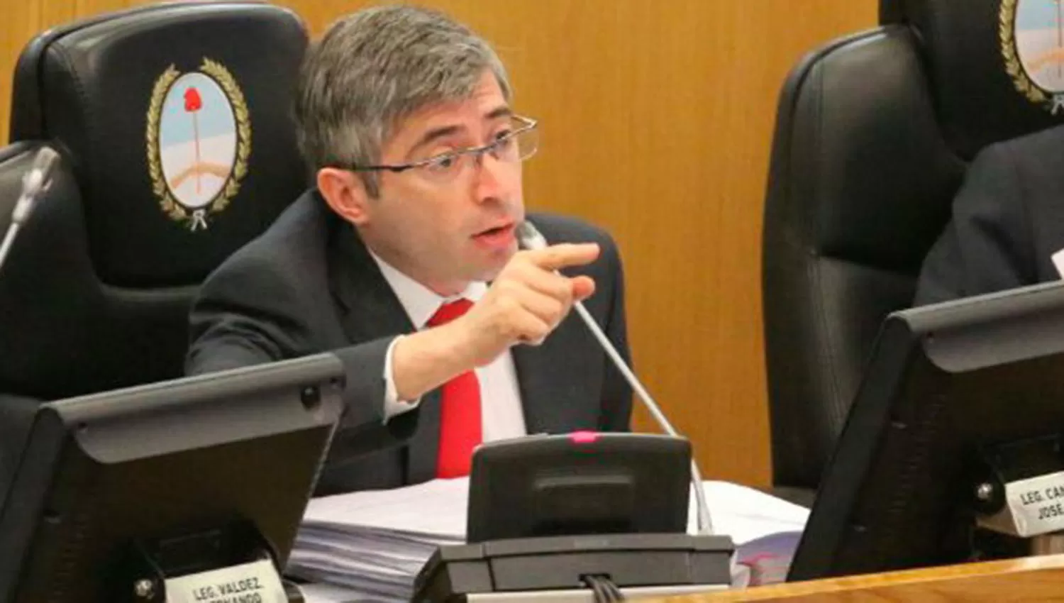 El legislador José Canelada.