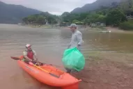Limpiar el dique El Cadillal fue la promesa de amor que se hizo un grupo de voluntarios