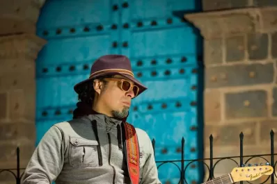 “El argentino sabe vivir la vida,y eso me encanta”