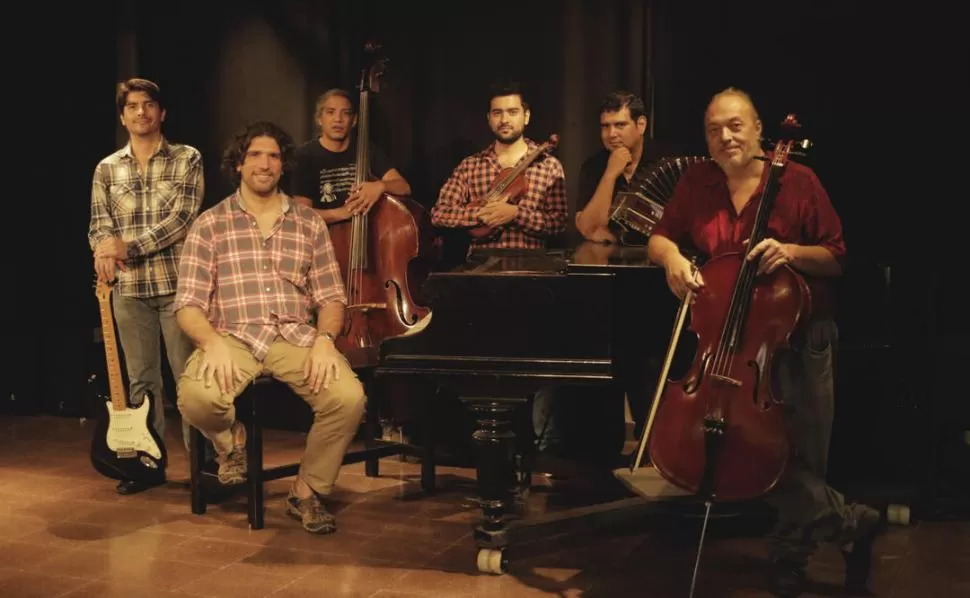 JUNTOS. Los artistas tucumanos demuestran que, unidos, suenan mejor. 