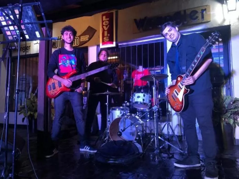 TRÍO. Nieto, Barrionuevo y Córdoba forman parte de la grilla de hoy. 