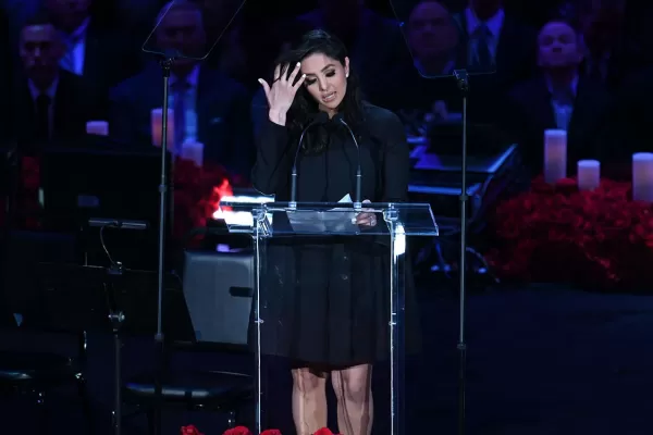 Kobe Bryant tuvo un homenaje póstumo de la NBA y el Staples Center