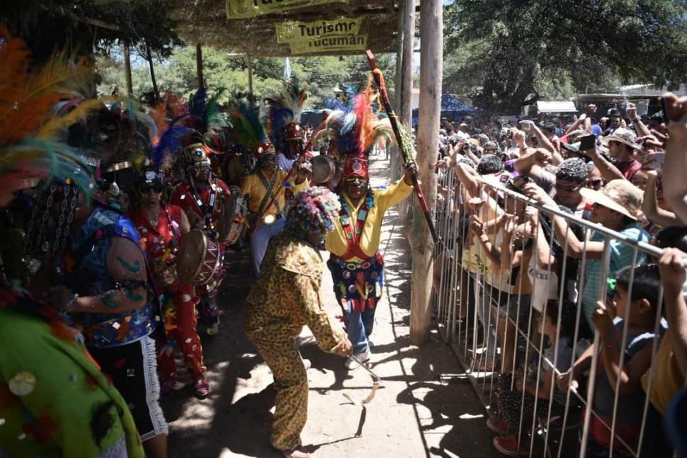 La nueva Pachamama pidió unión a los políticos