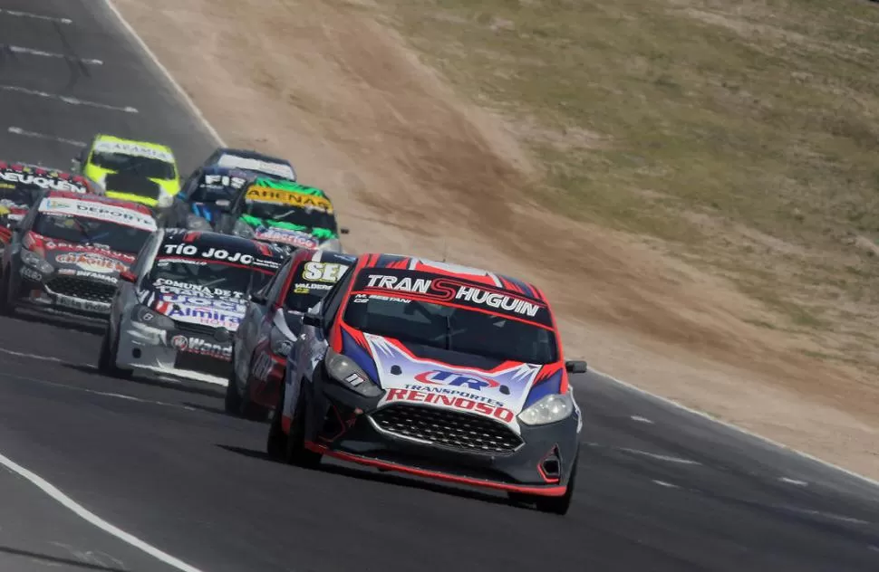 NUEVO. Bestani se está adaptando al Ford Fiesta Kinetic de su nuevo equipo.    