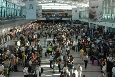 Coronavirus: aplican protocolos de seguridad para los vuelos procedentes de Italia