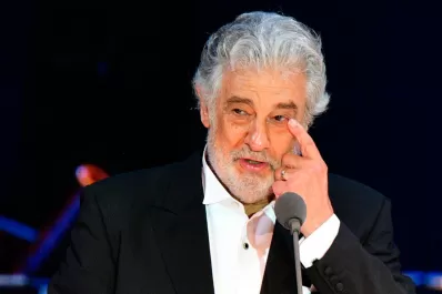 Plácido Domingo informó que tiene coronavirus y pide a la sociedad que se queden en casa