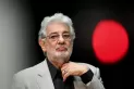 Plácido Domingo acepta su responsabilidad en las denuncias por acoso