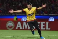 El ex “decano” Fabián Bustos le dio la clasificación desde el banco