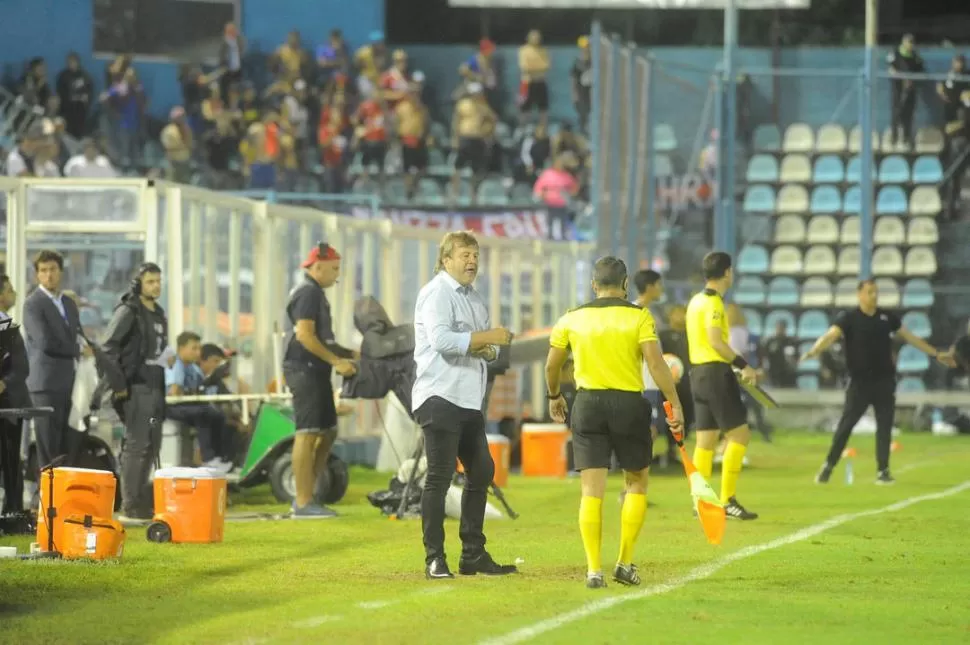 ¿SEGUIRÁ EN JUNIO? Zielinski analizará su futuro pero a mitad de año. la gaceta / fotos de hector peralta